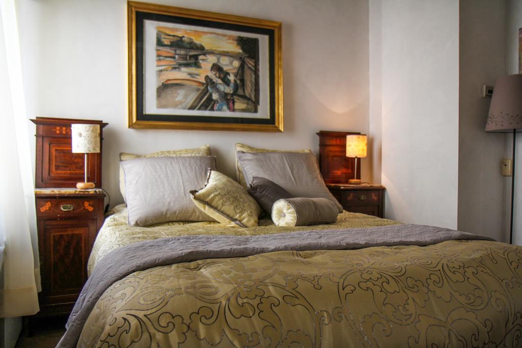 Boutique Grifone Roma Quarto foto