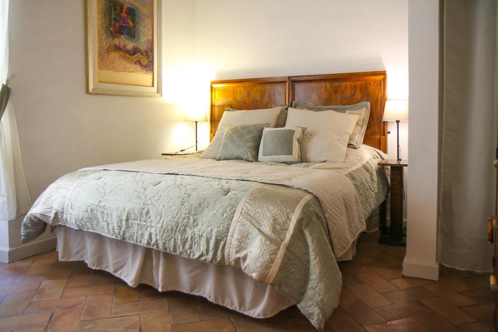 Boutique Grifone Roma Quarto foto